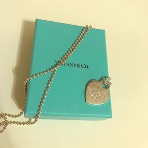 ⚡️MOVING SALE⚡️Tiffany & Co Heart Dogtag Necklace